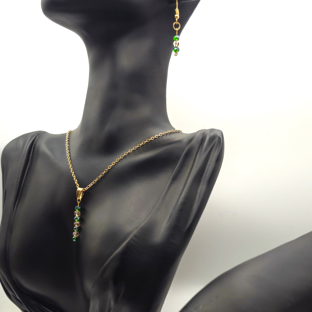 Green Glass Beaded Jewelry Set