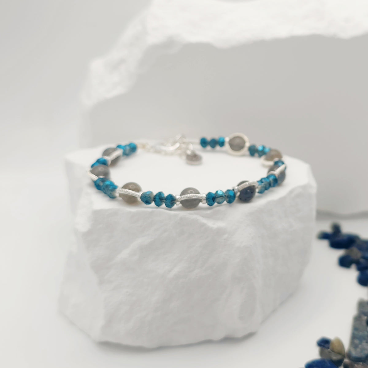 Labradorite Beaded Bracelet