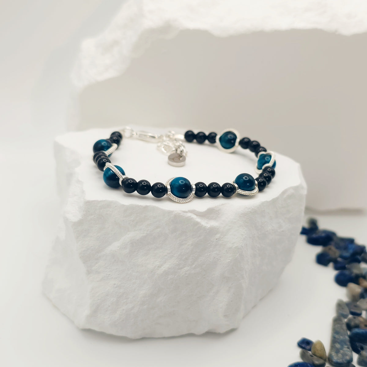 Aquamarine Tigers Eye & Onyx Beaded Bracelet [For Earthly Resilience]