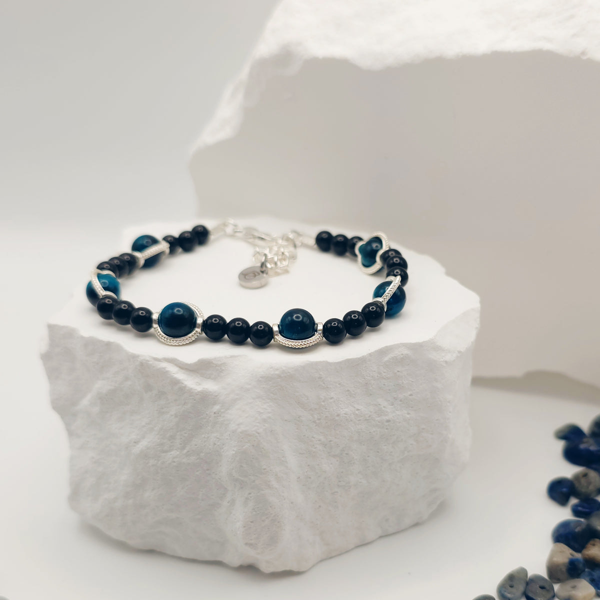 Aquamarine Tigers Eye & Onyx Beaded Bracelet [For Earthly Resilience]