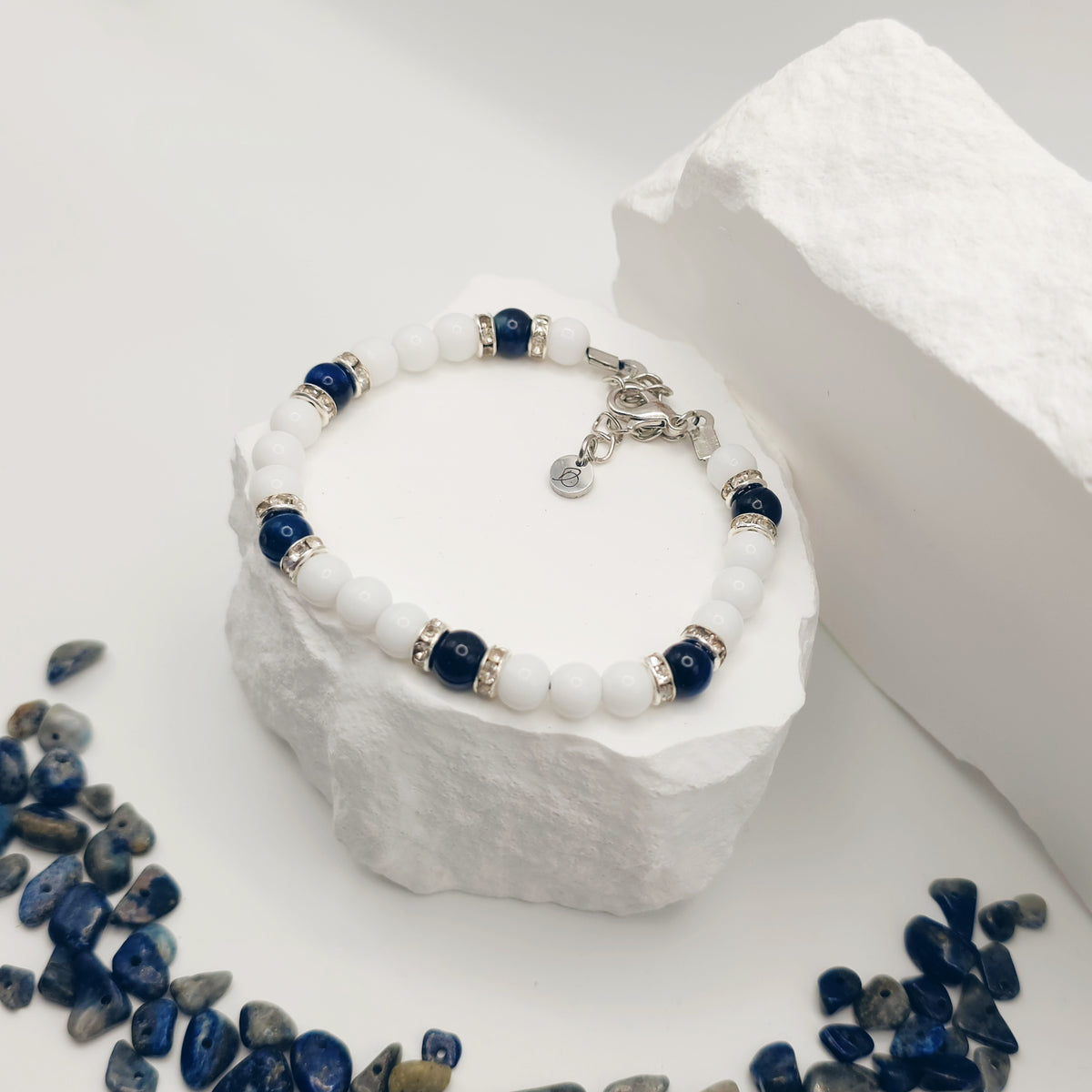 Sapphire Tigers Eye Beaded Bracelet