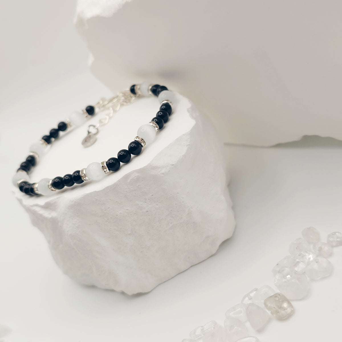 Onyx and White Tigers Eye Bracelet [For Inner Wisdom]