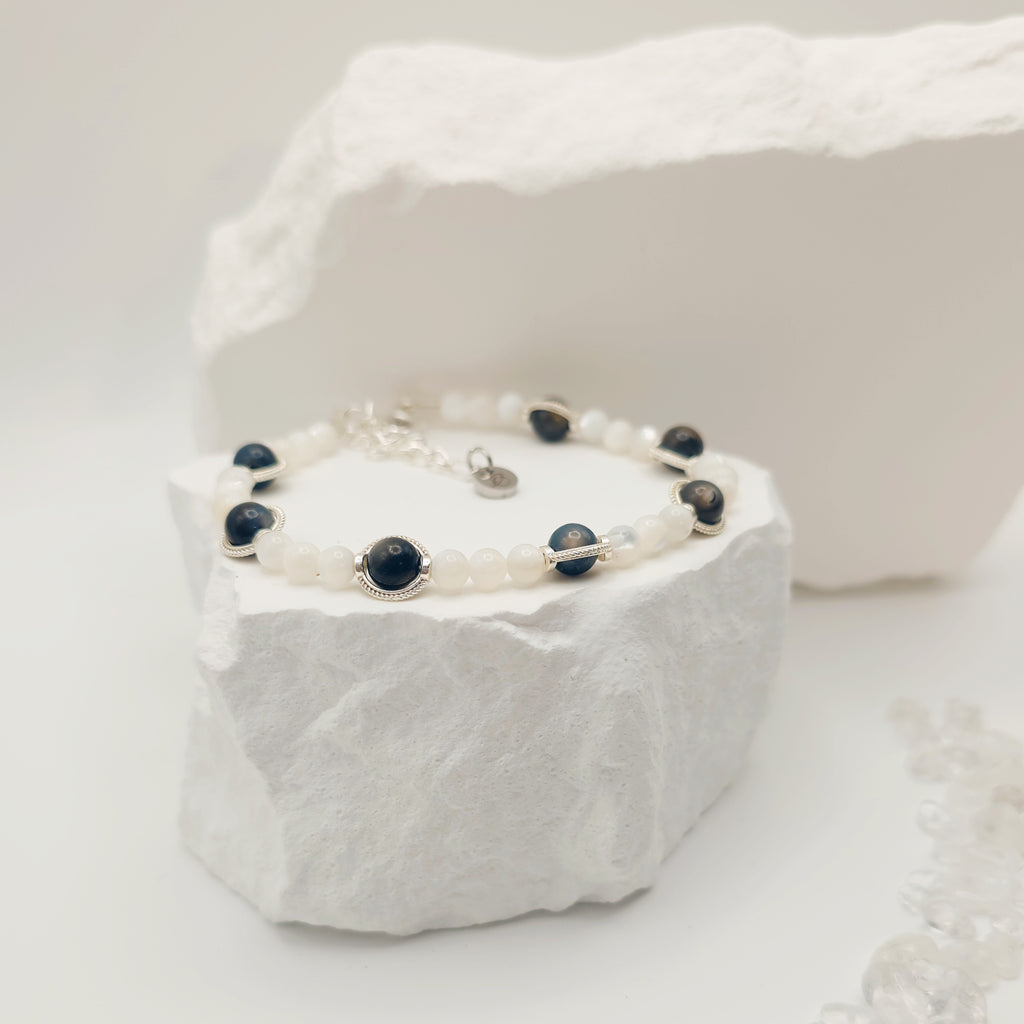 Conch And Abalone Shell Bracelet [For Insight]