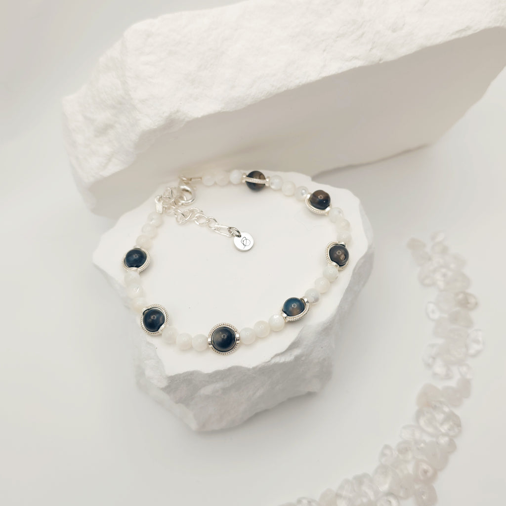 Conch And Abalone Shell Bracelet [For Insight]