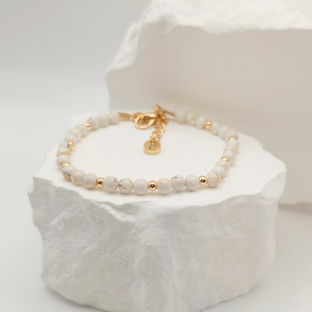 White Gold Turquoise Bracelet